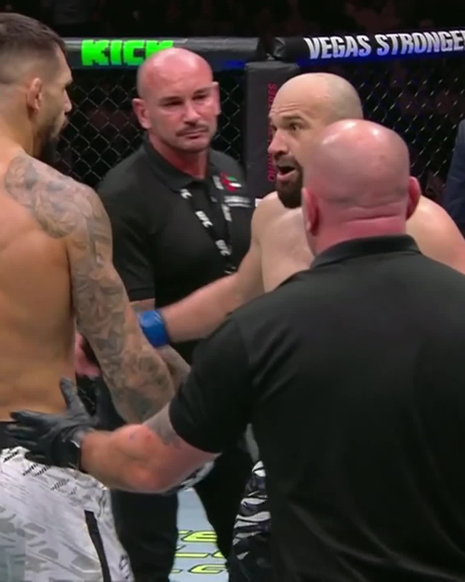 AZAMAT MURZAKANOV KNOCKS OUT ALEKSANDAR RAKIC AND REMAINS UNDEFEATED 🤯 Stream #UFC321 on the ESPN App ➡️