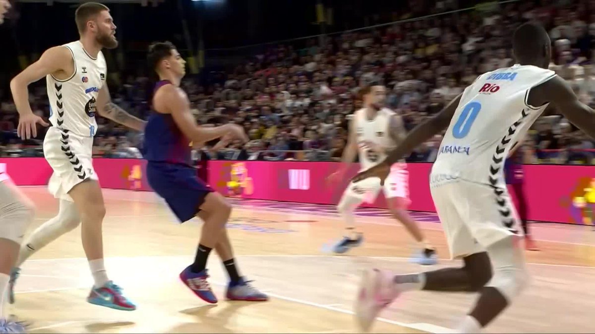 🤪🤪🤪🤪🤪🤪🤪🤪 ¡¿CÓMO HAS METIDO ESO, Joel Parra Lopez?! DESAFIANDO LOS LÍMITES DEL BALONCESTO #LigaEndesa | 📺 DAZN España