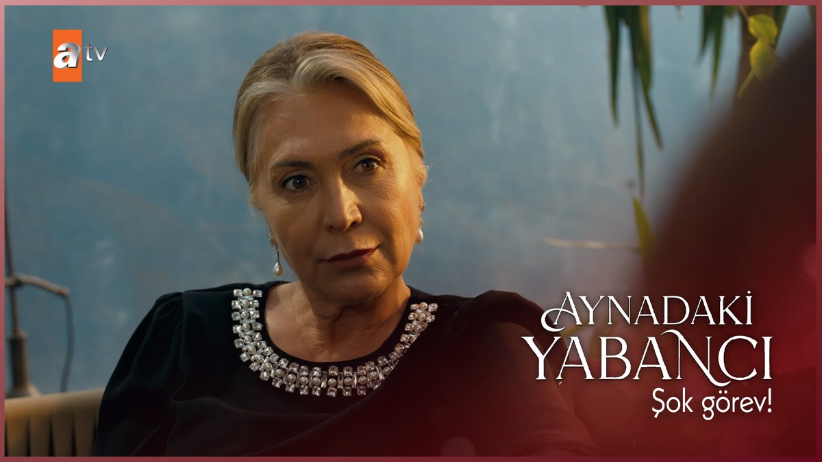“Emirhan’ı kendine aşık etmeni istiyorum.” #AynadakiYabancı atv