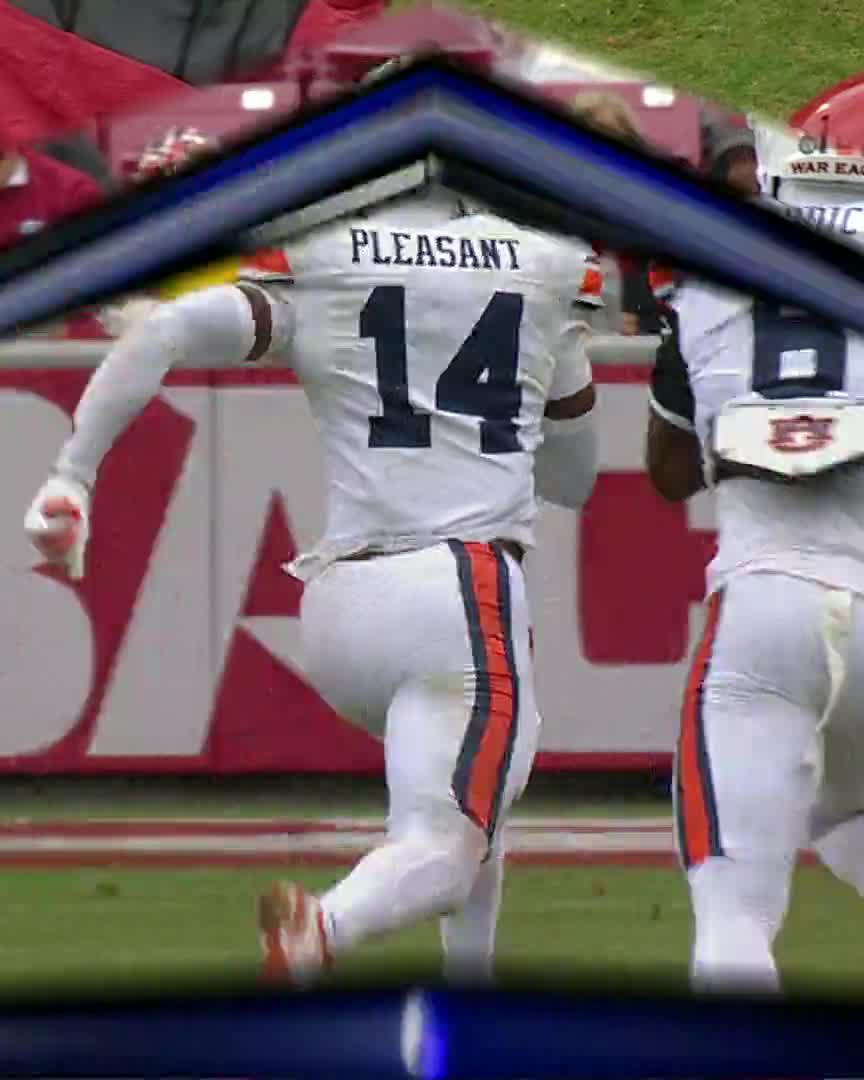PICK SIX TO TAKE THE 4TH QUARTER LEAD 🤯 Auburn Football x 📺 SEC Network