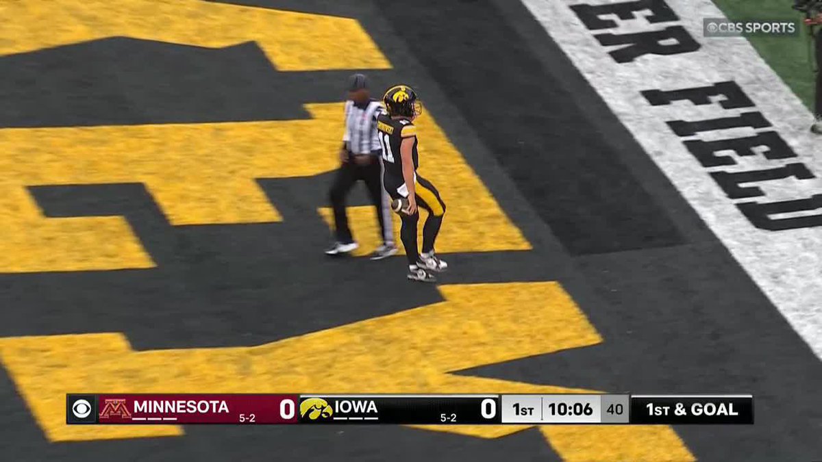 Mark Gronowski just keeps finding the end zone on the ground! His 11th rushing TD of the season gives Hawkeye Football the lead.