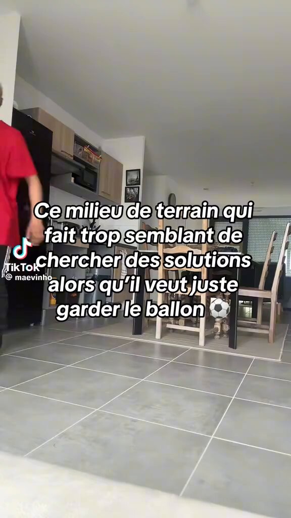 Elle est tellement drôle Maevinho😭😭😭