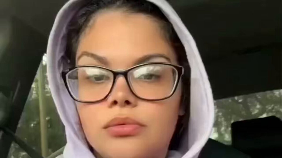 Liberal woman says it’s her family’s tradition to live off the government.. “My whole family receives EBT.. we’ve been taught to not work, and receive food stamps from the government..” 👀