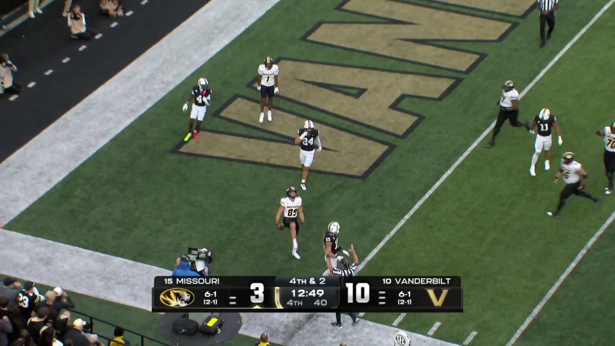 Mizzou opens up the 4th quarter with a touchdown to tie the game 😤 Watch Mizzou-Vandy on ESPN and the ESPN App