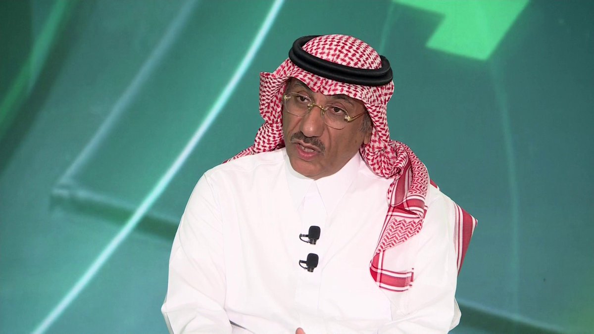 عبدالعزيز الرويشد خبير النقل التلفزيوني لـ #في_المرمى: إذا كان هناك سوء في توزيع الميكروفانات في ملعب مباراة #الاتحاد و #الهلال فهذه "كارثة" لأن التعاقد كان مع شركة محترفة.. وقد يكون هناك مخرج أجنبي وفني عربي في الصوت ولا يوجد تواصل في اللغة بينهما