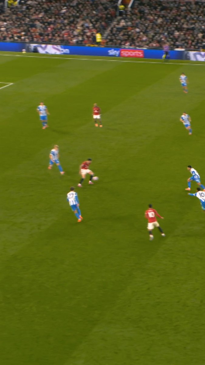 💥 Bryan Mbeumo fires in at the Stretford End 💥