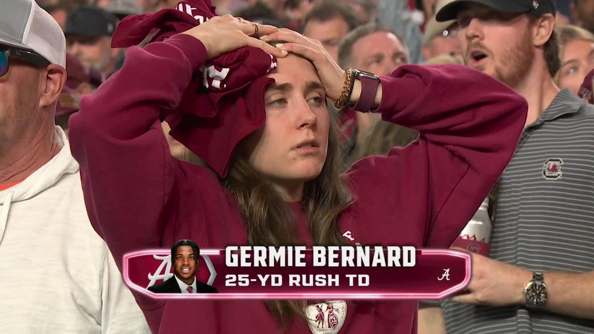 GERMIE BERNARD PUTS THE TIDE ON TOP WITH A 25-YARD TOUCHDOWN 🔥
