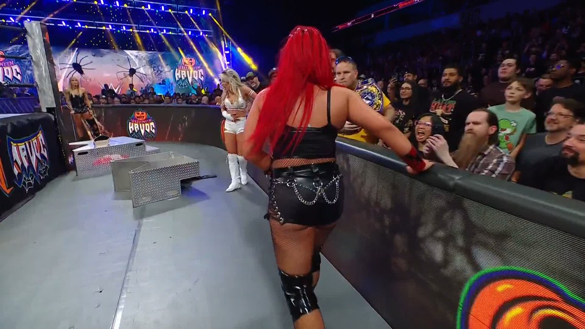 WOW. Blake Monroe is the new Women's North American Champion! 🤯