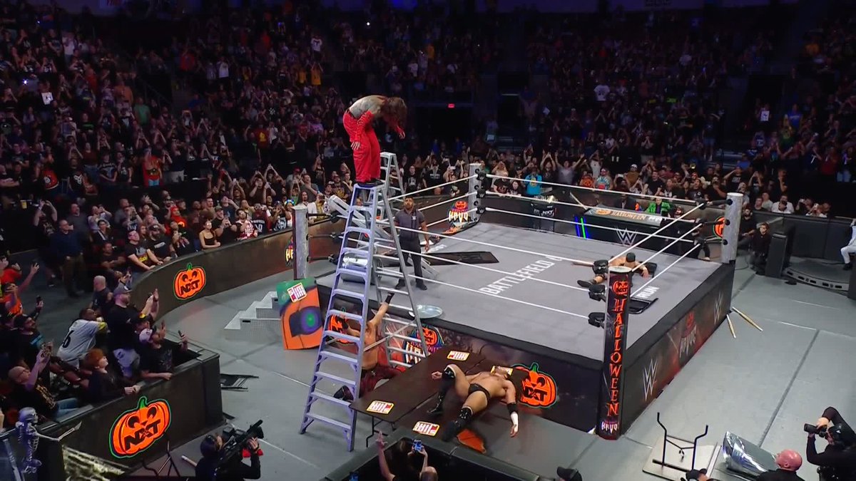 OH. MY. GOD. JEFF HARDY MIGHT NOT BE GETTING UP! 🤯