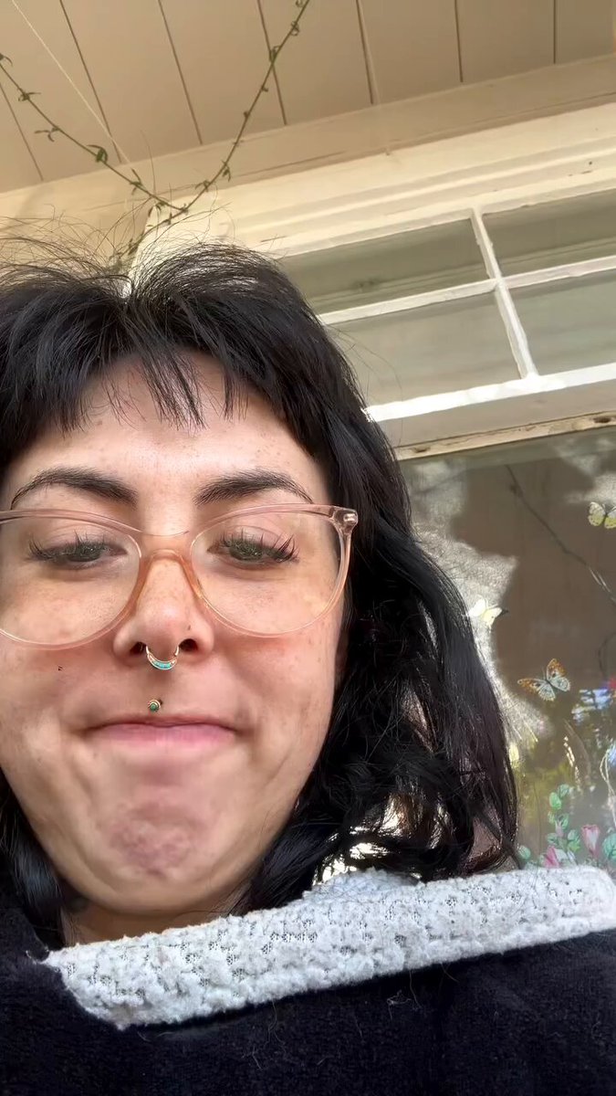 White liberal woman: “Am I a bad person because I got a little smile on my face when I found out that 42% of the people that receive snap benefits are white people in red states?