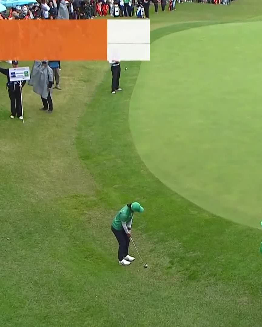 THE DOCTOR IS IN 🩺 Minjee Lee chips in to take the lead going to 18 👀
