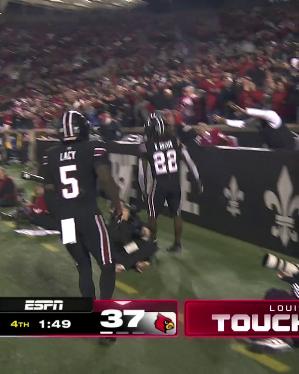 KEYJUAN BROWN WITH THE EXCLAMATION POINT‼️ Louisville Football
