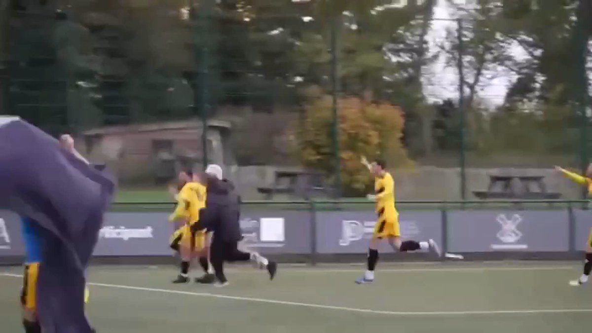 Jamie Cureton became the first player ever to score in each of the top ten tiers of English football on Saturday! 💪 Cureton turned 50 in August and joined Kings Park Rangers in the Eastern Counties League Division One North earlier this month. 🎥 [Kings Park Rangers F(C)]
