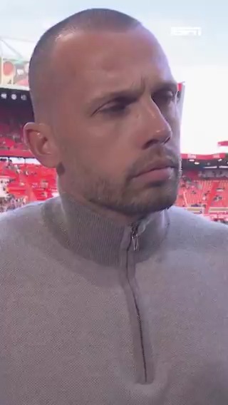 John Heitinga: "Ik sta hier alleen vanwege contractuele verplichtingen"