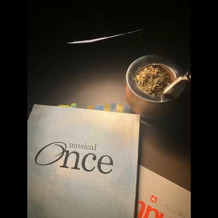 Once全45公演完走したみんなに拍手とハグを！ 自分の歌声で恐縮ですが、Onceの曲から高橋創くんとセッションした”Gold”と思い出たち（主にミュージシャンのみんな） また会いましょう！