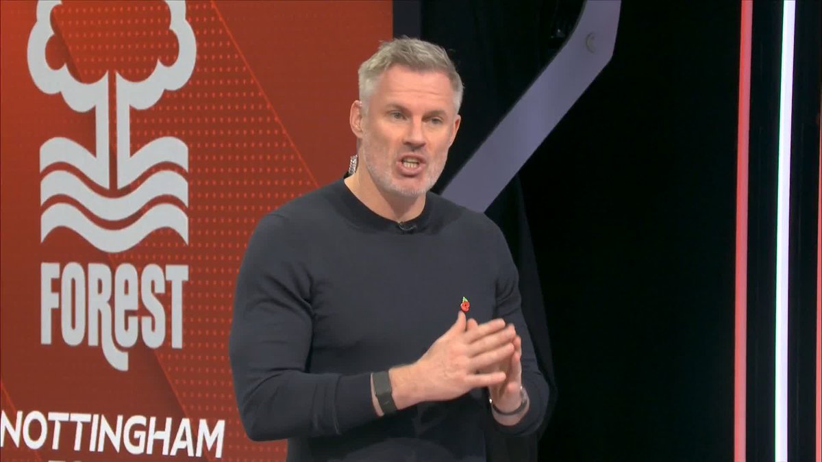 "He's got history of keeping teams in the Premier League... eventually those players won't want to be sitting in a low block!" Carra is interested to see where Sean Dyche takes this Nottingham Forest side going forward... 🤔