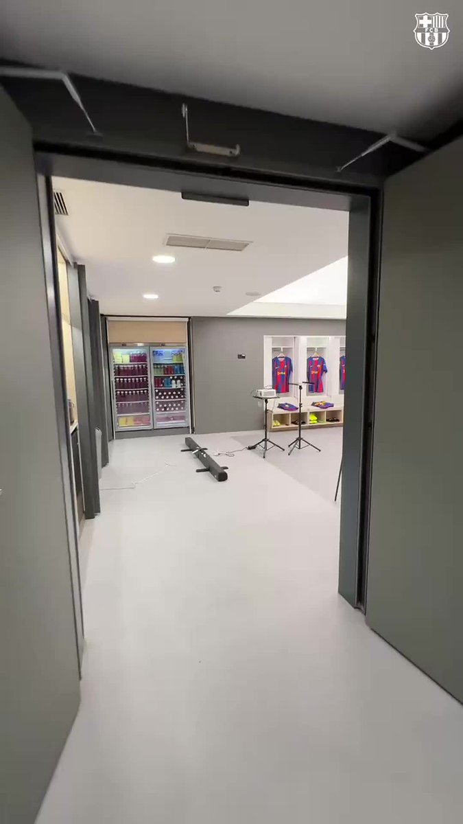 Welcome to our dressing room ๐โค #ElClรกsico