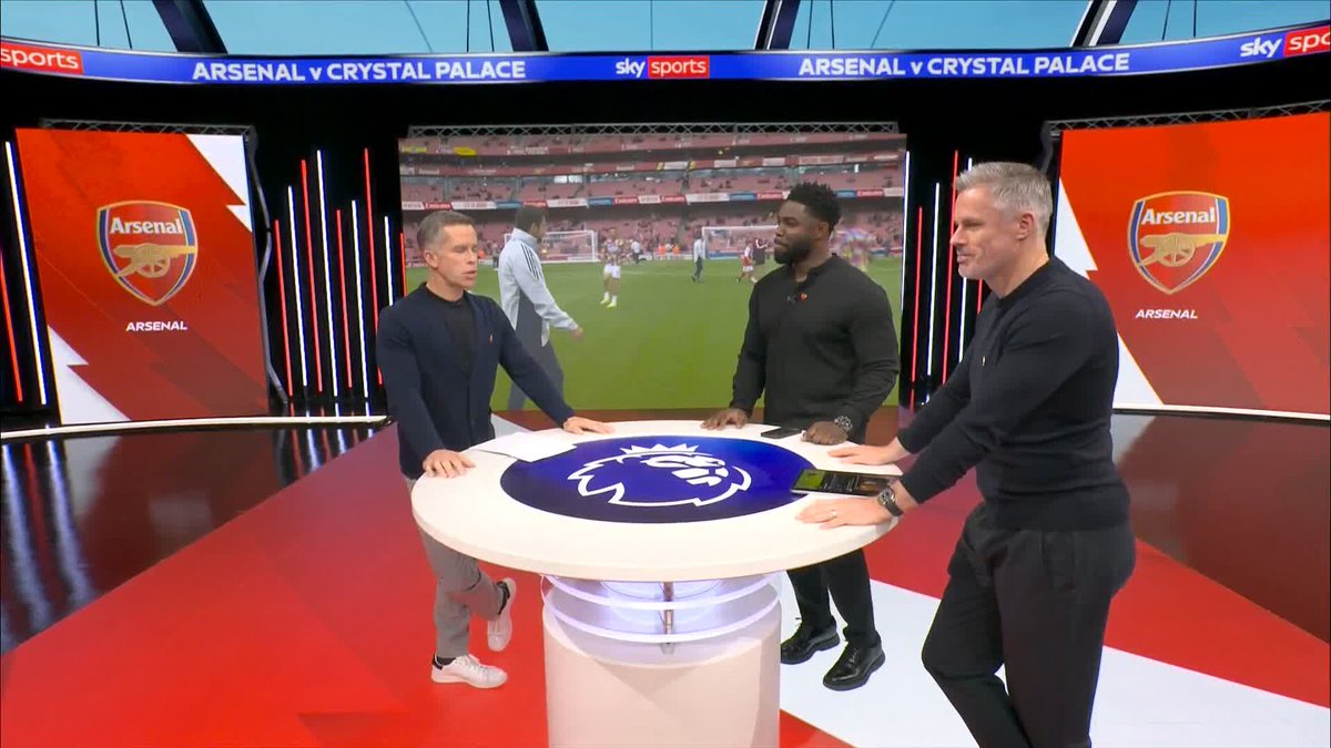 "The size of him... we want to see that conviction!" Micah Richards on how Viktor Gyokeres is bedding in at Arsenal 🔴