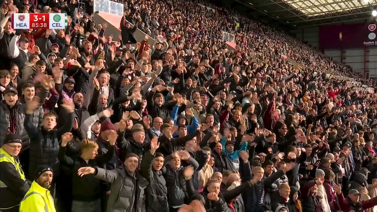 The Hearts fans are enjoying this one 👋