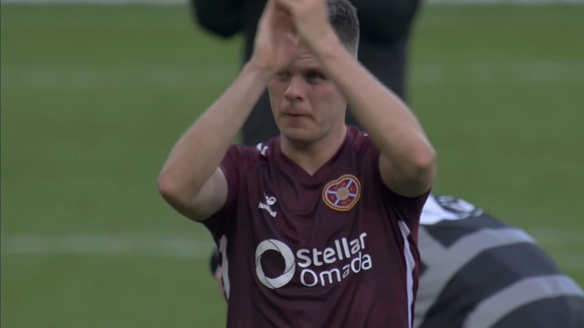 🗣️ "Celtic and Rangers are fragmented, Hearts are streamlined" There's only been one day this century that a team other than Celtic or Rangers have held an eight point lead at the top of the league, that was Hearts back in 2005 👀