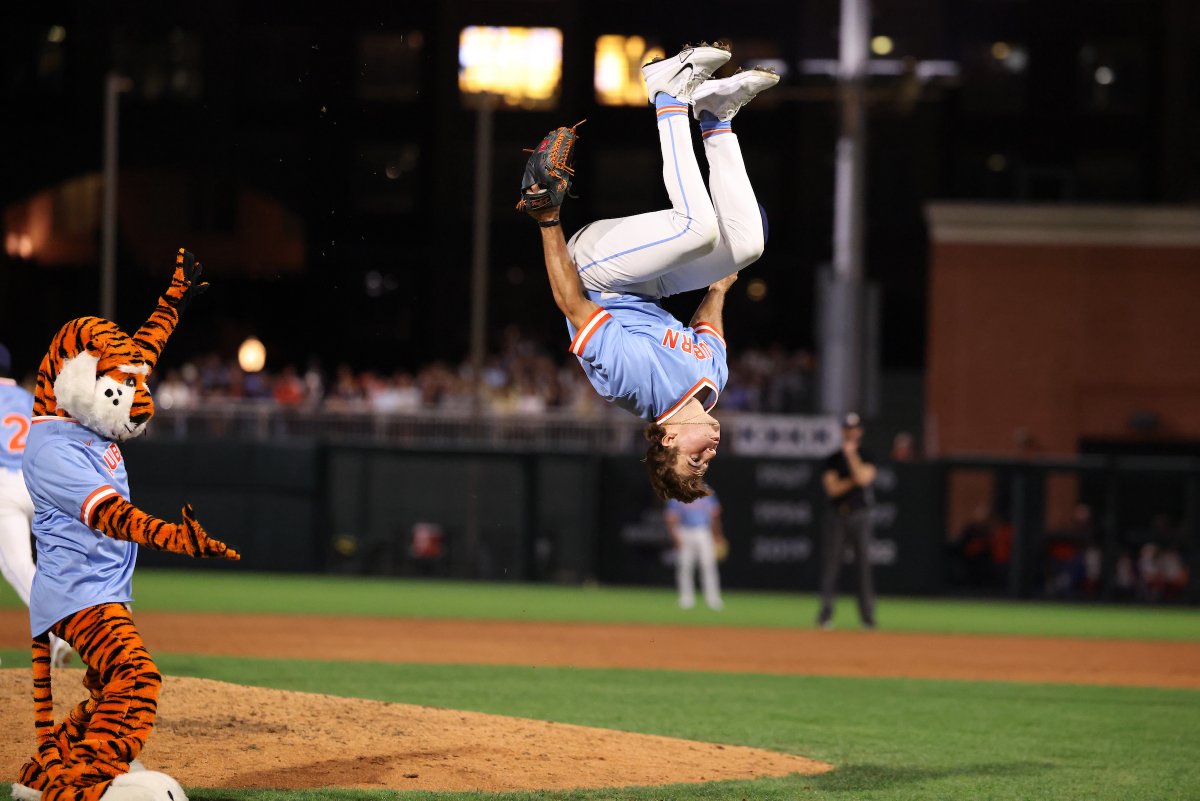The wildest part about college teams playing the bananas has got to be finding out which players can just randomly backflip
