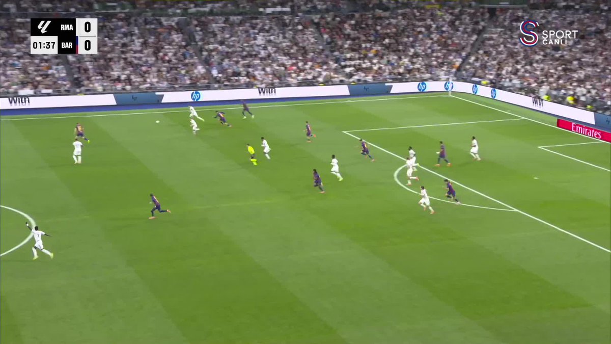 Lamine Yamal'ın müdahelesinde Real Madrid penaltı kazandı!