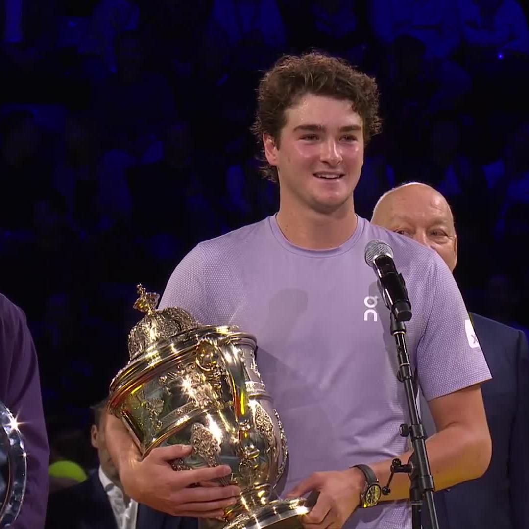 "We made the promise that if we won one of these tournaments we were going to shave our head" 🔊 New look incoming for Joao 🔜 #SwissIndoorsBasel