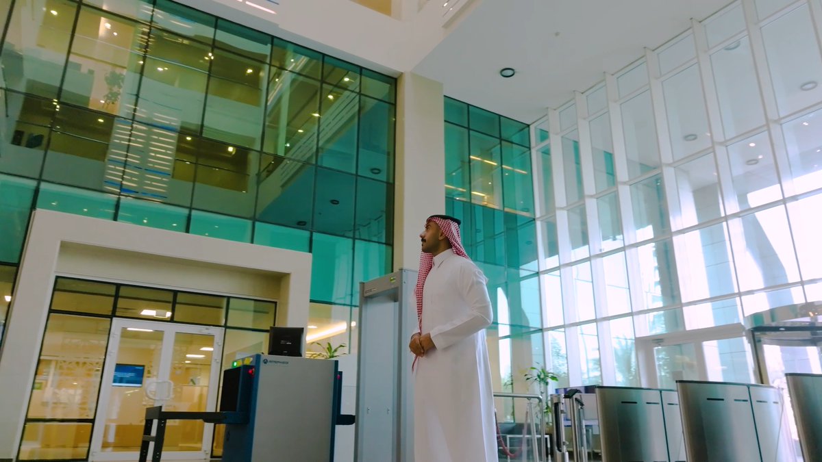 تجربة علي كانت ملهمة له .. ويمكن تكون ملهمة لكل خريج متفوق المستقبل قدامك .. خذ خطوة قدم طلبك الآن #CMA_GDP
