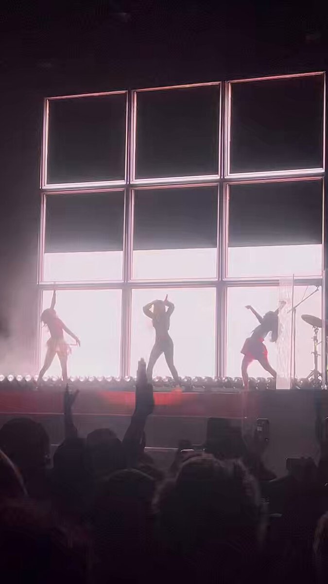 night 2 was movingg