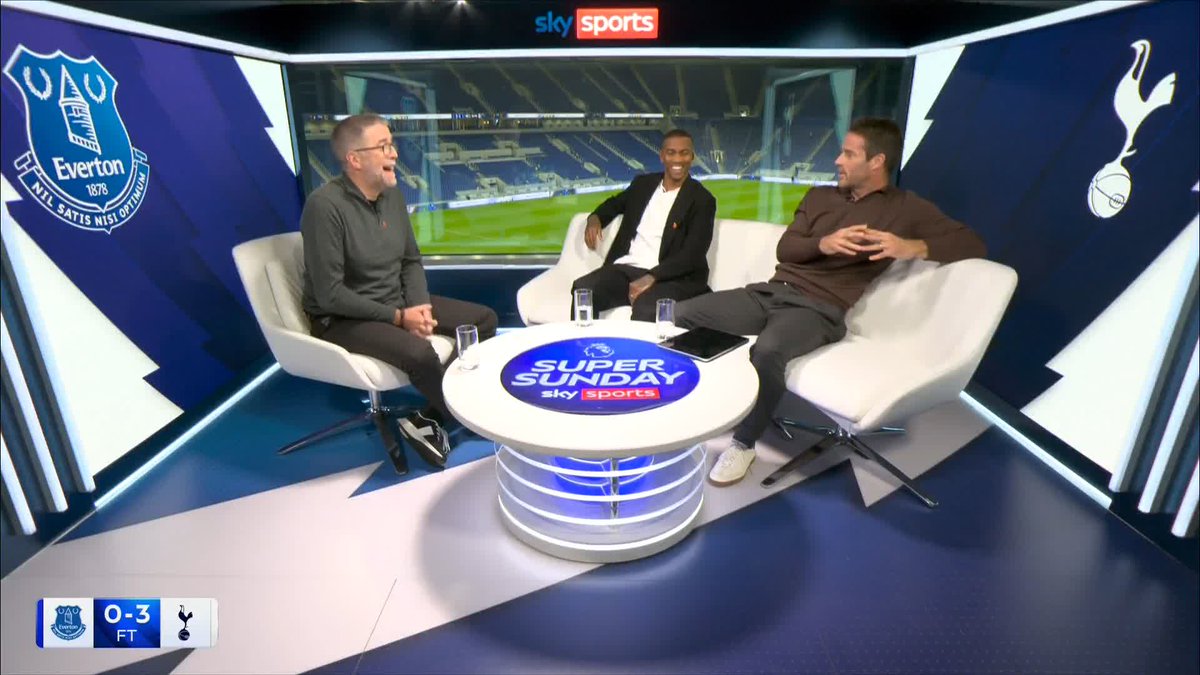 "When Spurs face Arsenal we need a set-piece coach cam!" 🎥🤣