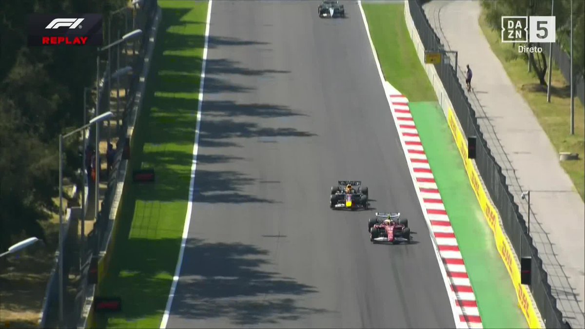Max e Hamilton 😬 #DAZNF1 #DAZNBetclic