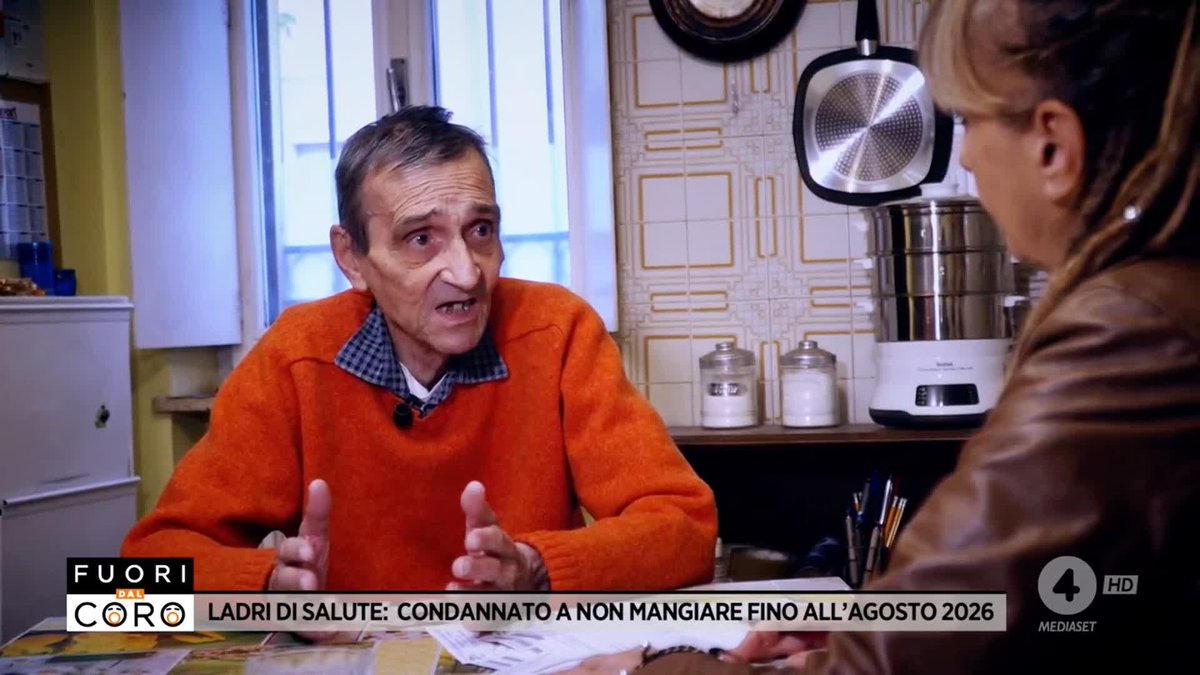 Bruno è invalido al 100%, persa 40 kg, è diabetico e un tumore gli ha portato via lo stomaco. Doveva fare una visita dal dietologo entro 3 mesi ma la prima data utile è 31 agosto 2026, ossia a un anno! Il servizio di Raffaella Regoli a #Fuoridalcoro è su Mediaset Infinity