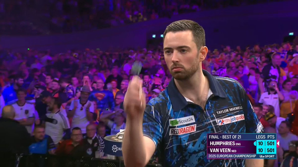 GIAN VAN VEEN WINS THE EUROPEAN CHAMPIONSHIP 🏆 It's incredible from Gian van Veen... 🙌 What nerve from the young man as he beats Luke Humphries 11-10 to win the 2025 Machineseeker European Championship!