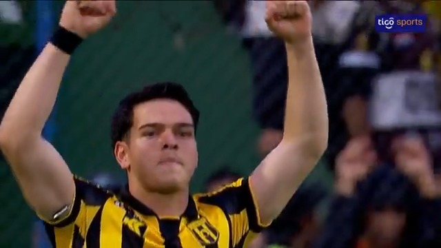 "Olimpia" (el malo) Porque Guaraní le rompió bien el orto por 3-1 por la Liga de Paraguay. Como siempre, entregando el orto todas las semanas y ahora lo disfrutaron más porque se dejaron coger para no favorecer a Cerro, alta putita el Decano.