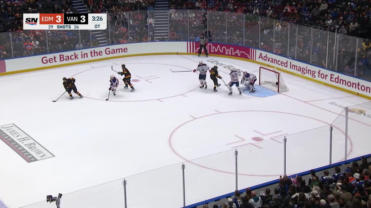 GUESS WHO 👀 Kiefer Sherwood scores his second of the night in Energizer OT!