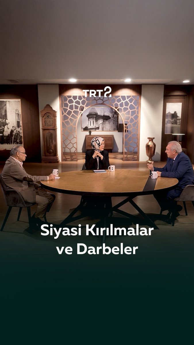 Prof. Dr. Vahdettin Engin, Osmanlı’da askerî darbeleri hazırlayan süreci anlatıyor. 🗣️ “Bâb-ı Âli Sohbetleri”, bugün 20.00’de TRT 2’de.