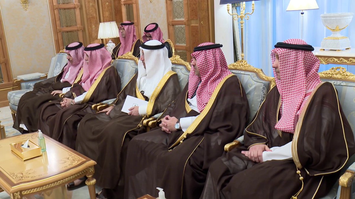 🚨🚨🚨عاجل #ولي_العهد_السعودي يلتقي رئيس وزراء الجبل الأسود وذلك على هامش انعقاد مؤتمر #مبادرة_مستقبل_الاستثمار