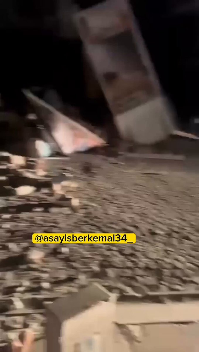 Buildings have collapsed in the town of Sındırgı in Balıkesir, Turkey following a strong earthquake, local media reported.