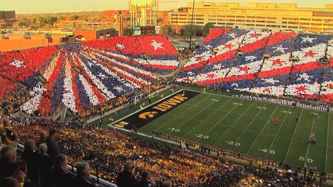 No other school but Iowa can pull this off by the way. #USA #ANF