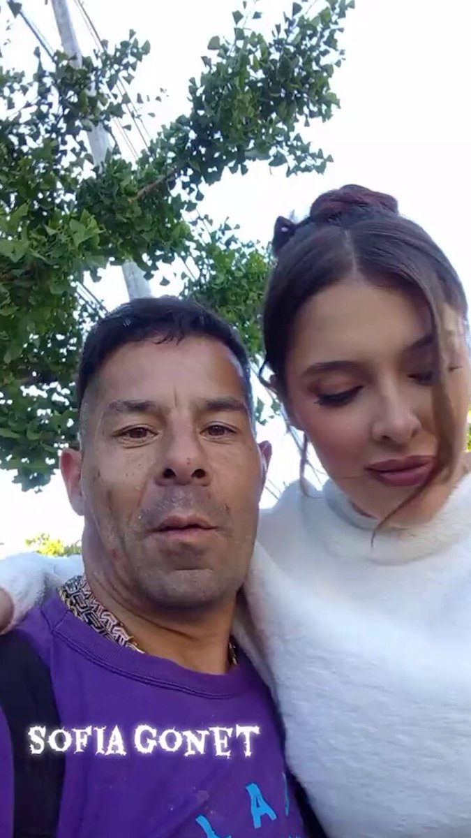 El tiktoker cholulo conoció a Sofi "La Reini" Gonet: "Como mi ex, que se quedaba dormido para todo".