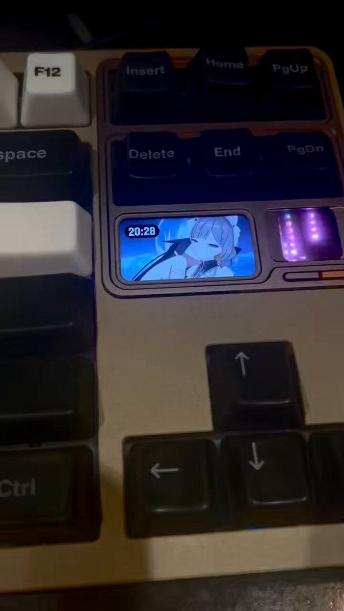 I just discovered my keyboard can do this