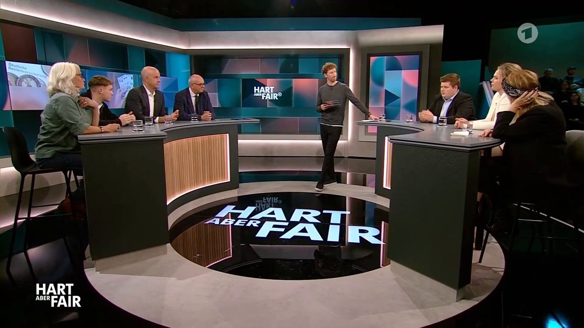CDU-Politiker Johannes Volkmann steht einer Rentenversicherung, in die alle Gruppen einzahlen, äußerst skeptisch gegenüber. #hartaberfair