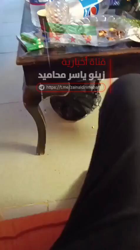 " يوسف العبدالله من بلدة زردنا في إدلب - قيادي في الفرقة 44 الإجرامية التابعة لوزارة الدفاع في سلطة الأمر الواقع، وأحد مرتكبي مجازر الساحل... لكم التعليق... #ملاحظة: انتبهوا منشان ما تحكّوا عالجماعة بالغلط .... ما عم يأركلوا لأنو الأركيلة حرام.. #وحيد_يزبك