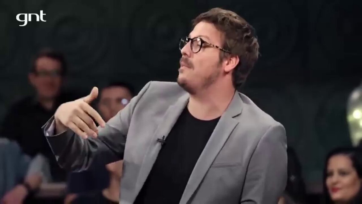Toda vez que vejo o Kiko Mascarenhas em A Viagem (estreia dele na tv) lembro dele contando o medo de reconhecerem ele pela história (UMA DAS MELHORES E MAIS HILÁRIAS DE TODO O PROGRAMA DO PORCHAT) que ele contou no Que História É Essa Porchat? #AViagem