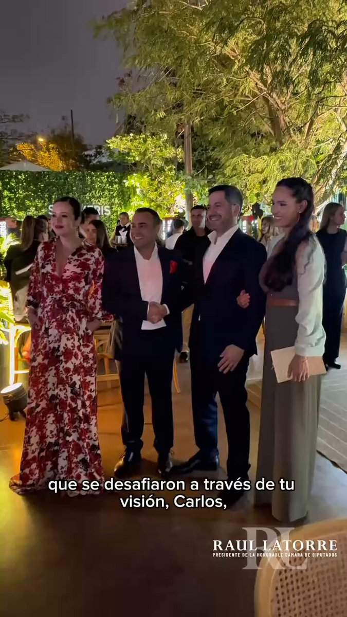 El desarrollo inmobiliario sigue creciendo en el Paraguay, empleos para arquitectos, ingenieros, obreros y compras en las despensas. Participamos de la inauguración de Petra Tower, el edificio con mayor altura en el Paraguay. 🇵🇾🏢