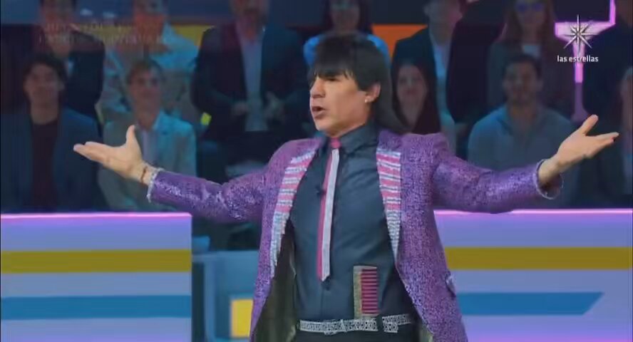 Aarón en el programa “Piensa Rápido” (Pre-grabado) #AaronMercury #LaCasaDeAaron