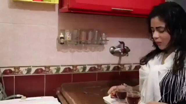 بصراحة المصريين دياثتهم اقوى من دياثتنا حريمهم سايكات عليهم🫢😂