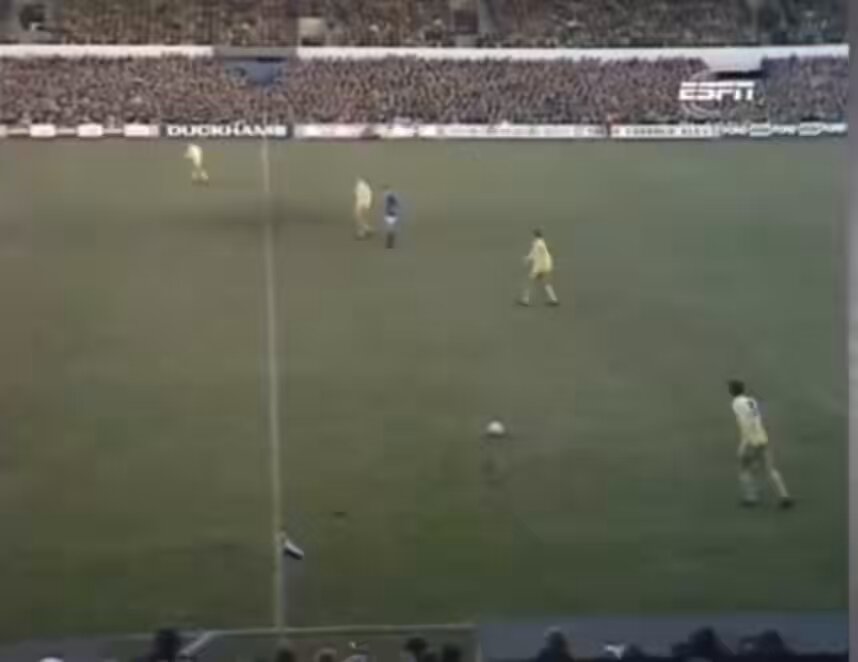 BBC Match Of The Day December 1973 Ipswich Town 0-3 Leeds United Commentator Barry Davies #MOTD #ITFC #LUFC