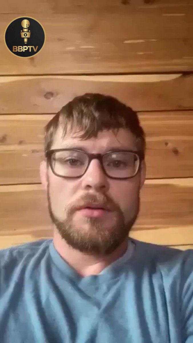 Bryce Mitchell, combattant de l'UFC, avertit que Trump pourrait être l'Antéchrist. Ancien partisan, il le critique pour ne pas avoir publié les dossiers Epstein et pour financer l'Ukraine et Israël. Il admet avoir été trompé, comme beaucoup d'autres. Mon avis: Je ne peux pas lui en vouloir d’être déçu par Trump et en plus il a de bons arguments même si je pense qu’il manque de patience. Par contre il devrait comprendre que l’antechrist n’est pas un homme mais une énergie. L’antechrist homme est une psyop destiné à endormir les humains . Pendant qu’ils attendent ce fameux antechrist humain, le vrai antechrist(l’énergie) ravage tout sur son passage . Les gens oublient trop souvent que les livres religieux ont été écrits par les contrôleurs.