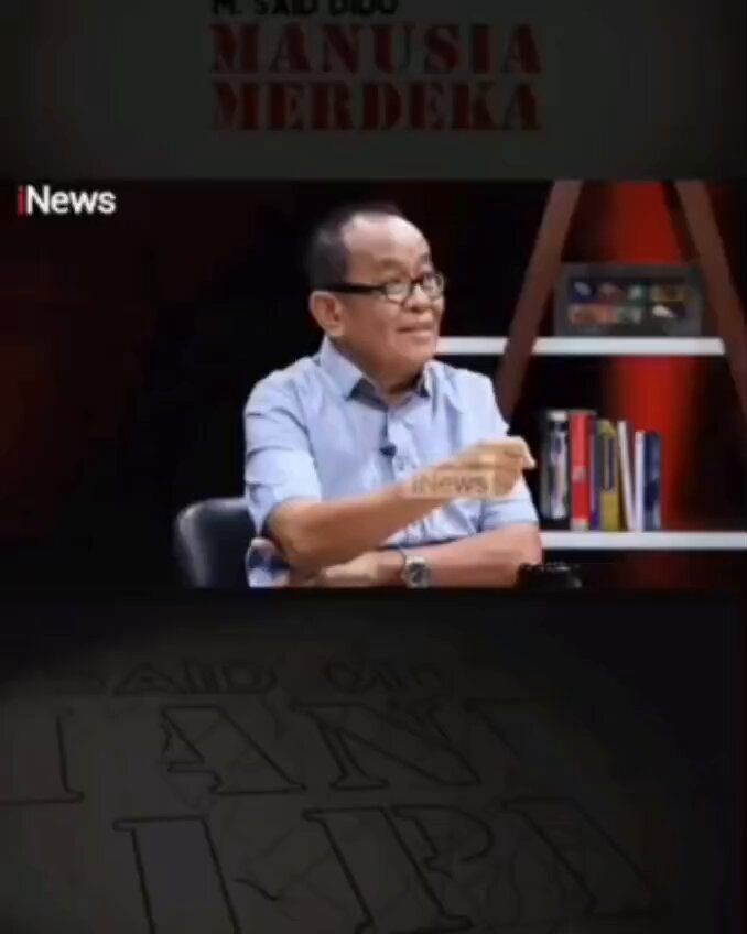 Pesan tersirat Presiden Prabowo atas dicabutnya PSN PIK-2 1) wahai Jokowi - kesayanganmu (Aguan dkk), bukan kesayanganku 2) wahai Oligarki : saya tidak bisa didikte oleh kalian dan saatnya kalian keluar dari dapur. 3) saya mendengarkan suara rakyat